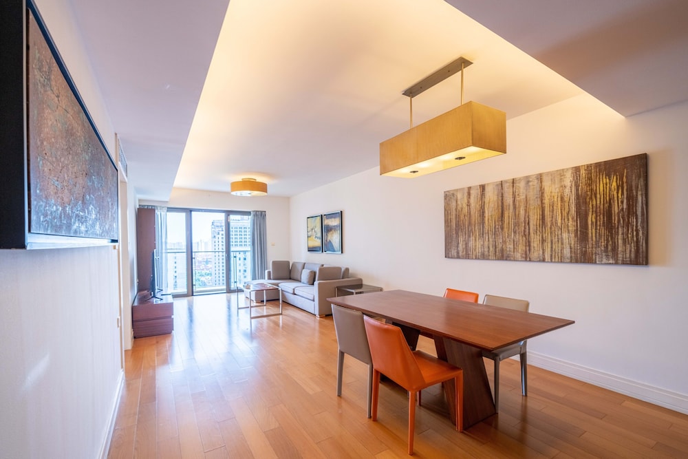 Tyms Stylish 2BR 1BA Apt Xujiahui Metro