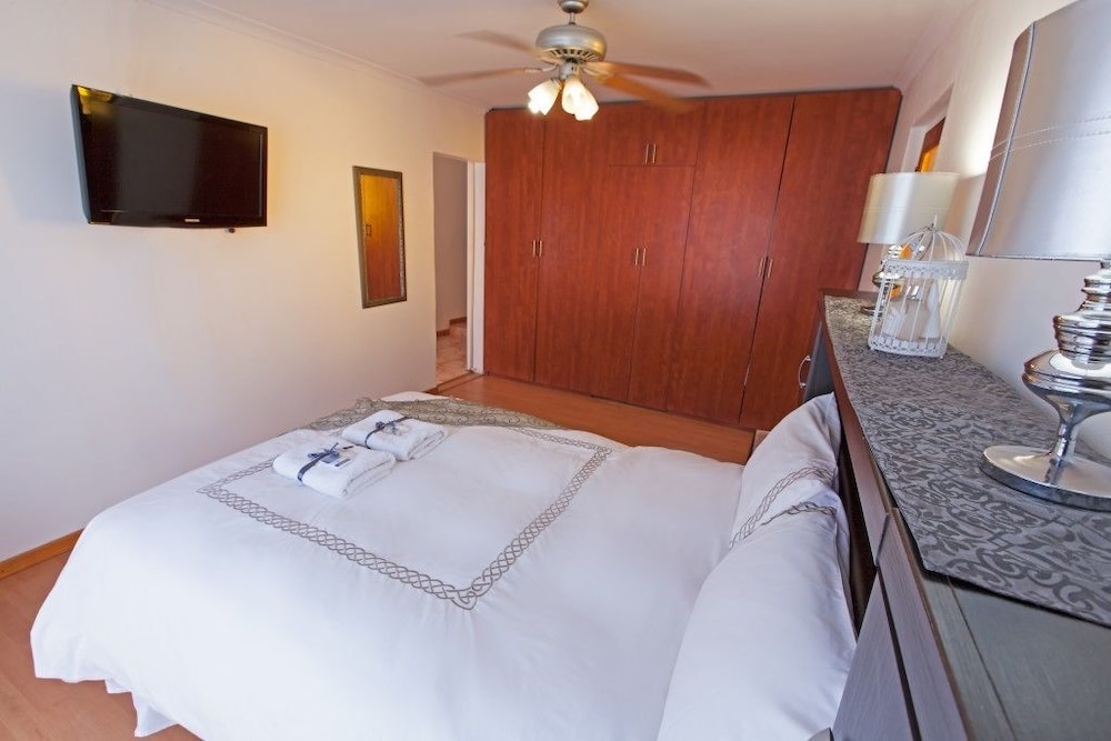 EaglesNest Bed and Breakfast