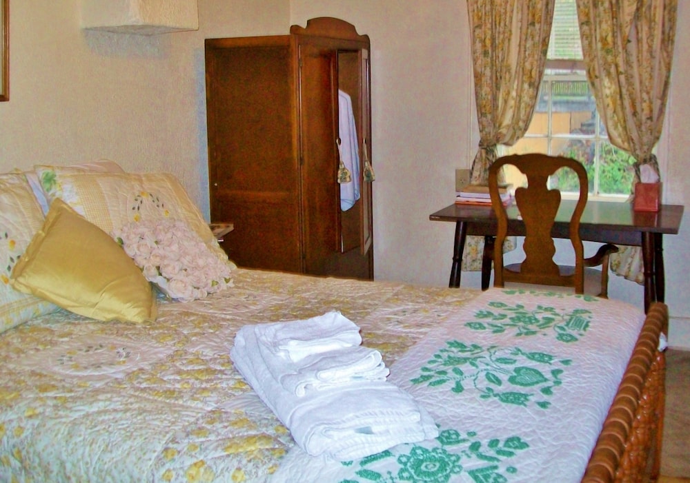 Photo 9