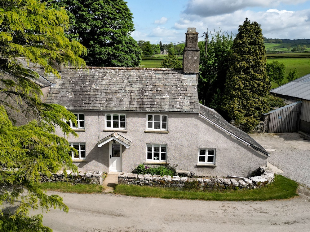 Longlands Farm Cottage