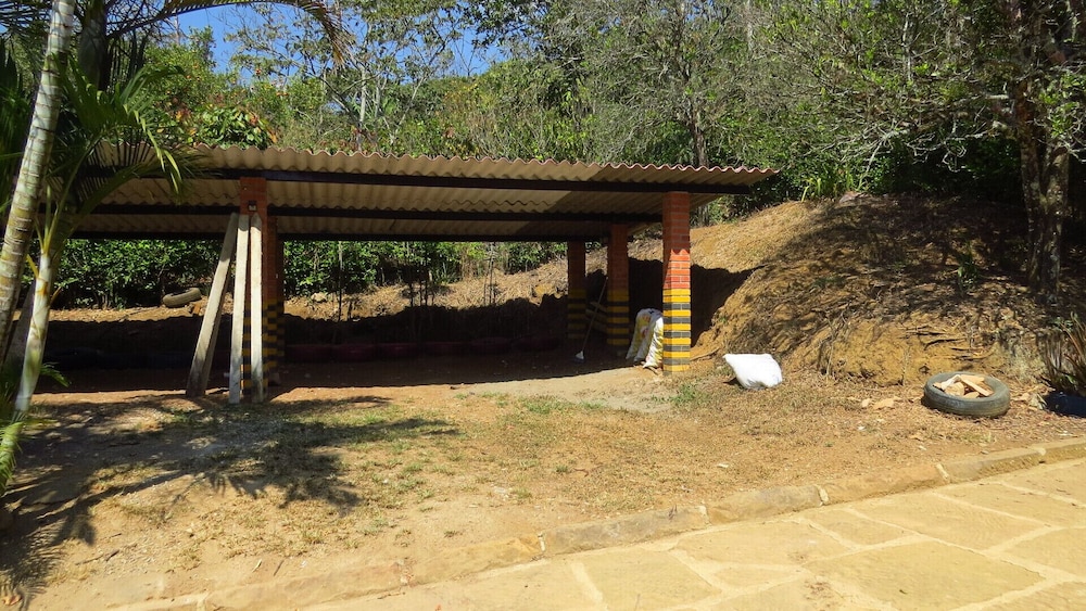 Photo 12