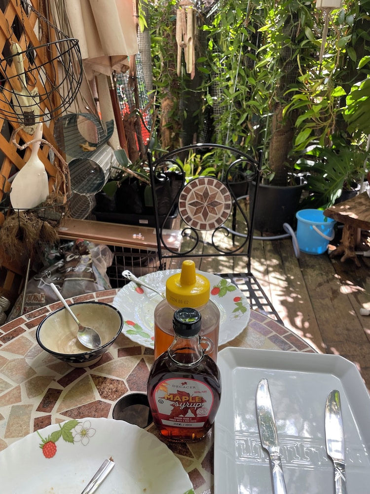 Milk-ya Guest House - Caters to Women only