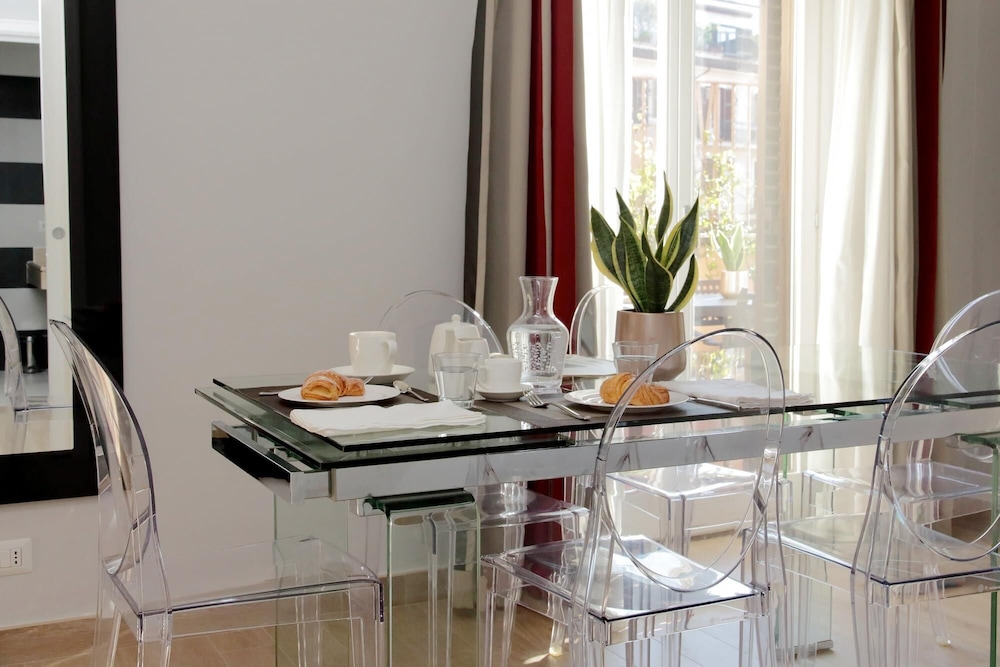 B6 Piazzetta Margutta - B6 - My Extra Home