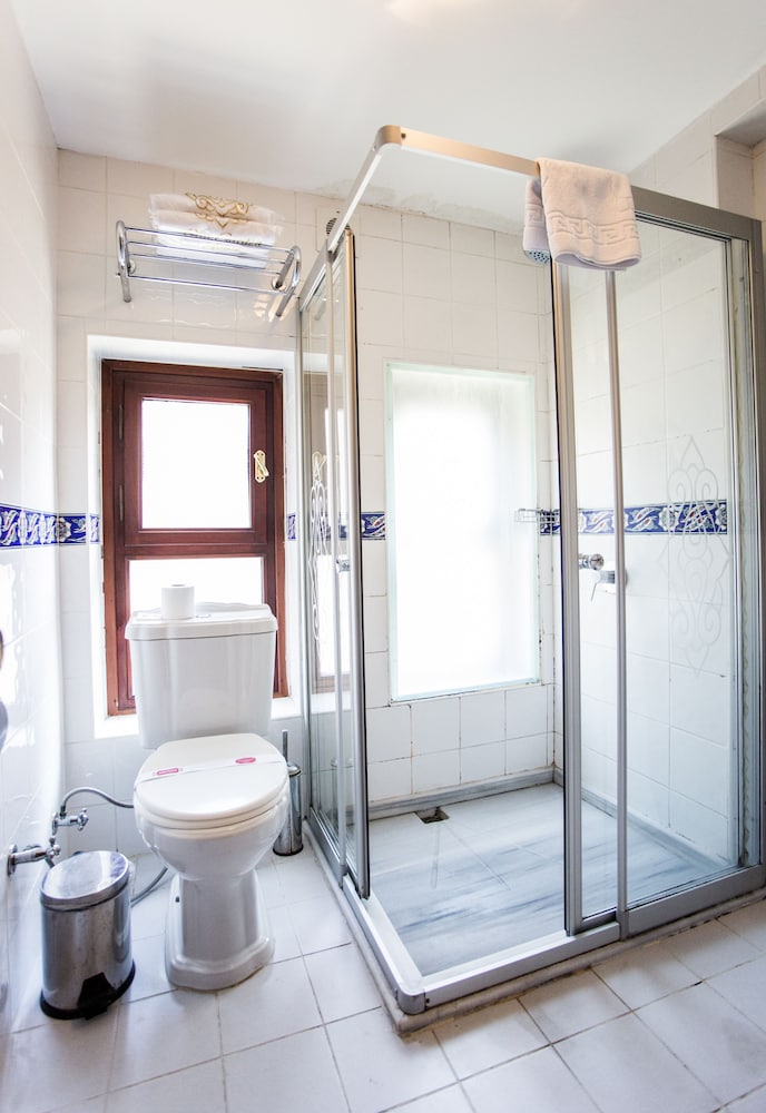 Bahçe Ev Oteli - Özel Sınıf - Image 83