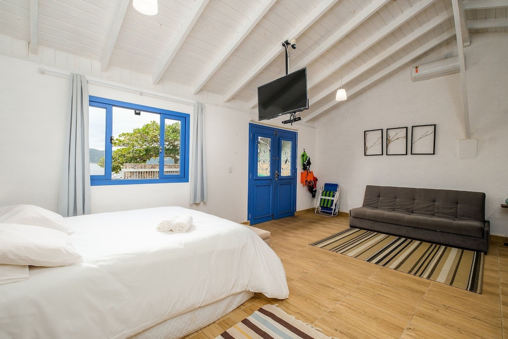 Charming Studio Edge of Lagoa da Conceicao Jhg1733