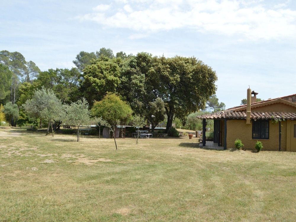 Holiday Home in Lorgues With Private Pool