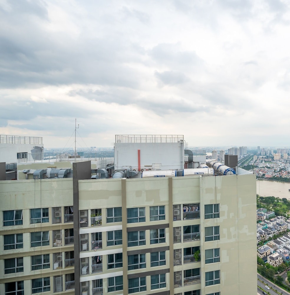 Landmark Apartment in Vinhomes Central Park