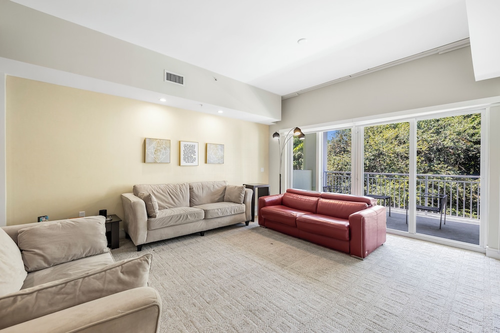 Exclusive Doral Stay W Luxury Amenities