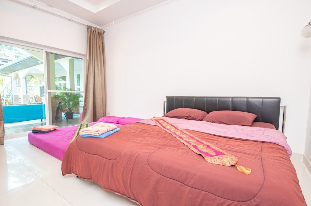 Pool Villa for Families and Party