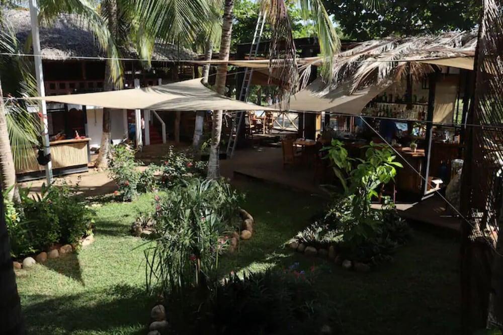 Frida Paradise - Property Image 4