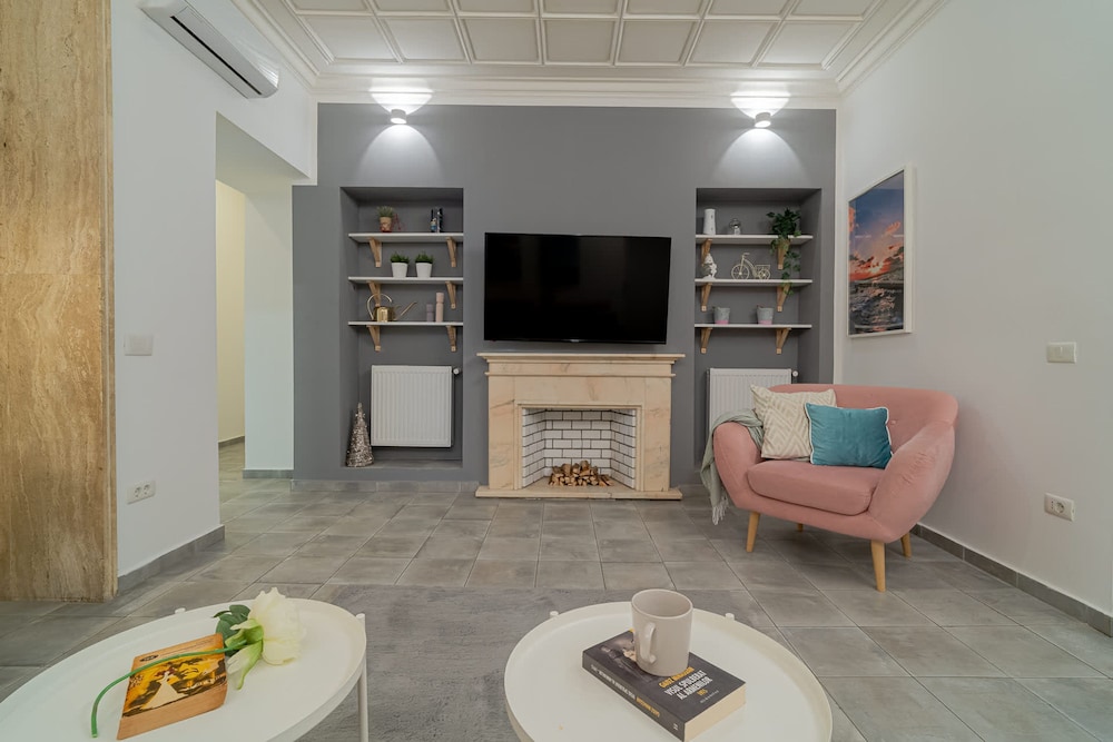 4BR Sanctuary - Near Cismigiu Park Universitatii