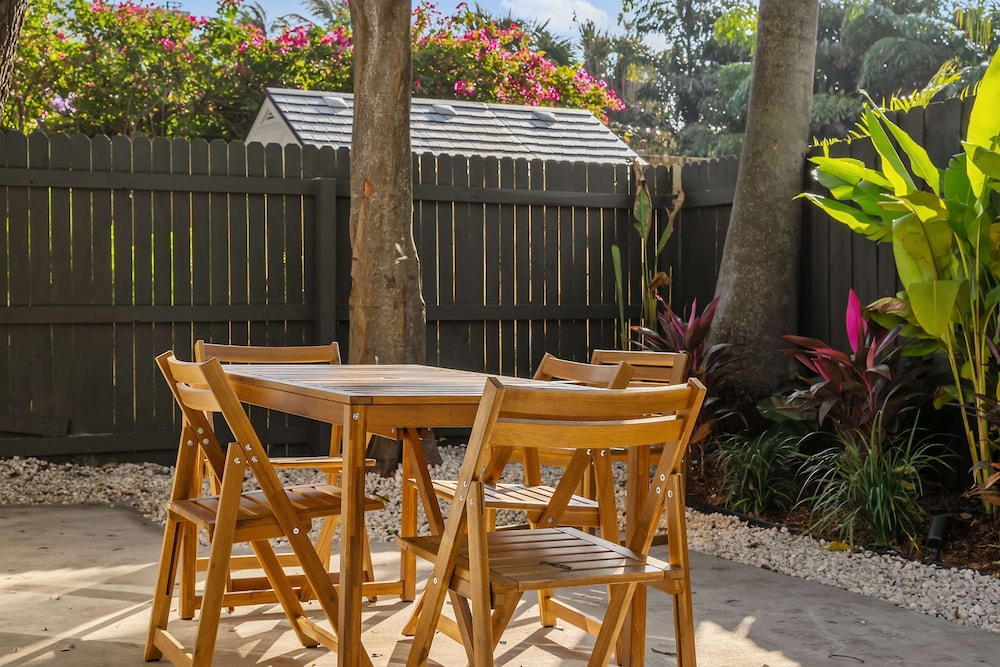 921 Apartment 2 in Fort Lauderdale