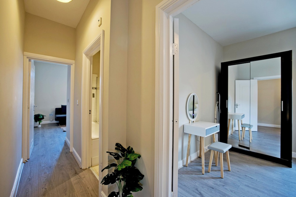 Imperial Barking Road Apartments