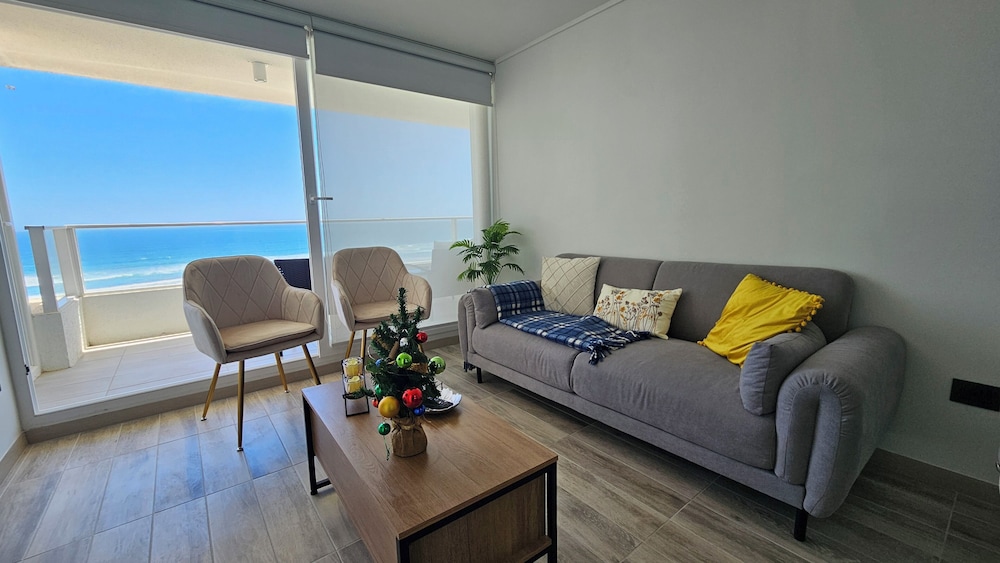 Oceana Suites Laguna del Mar