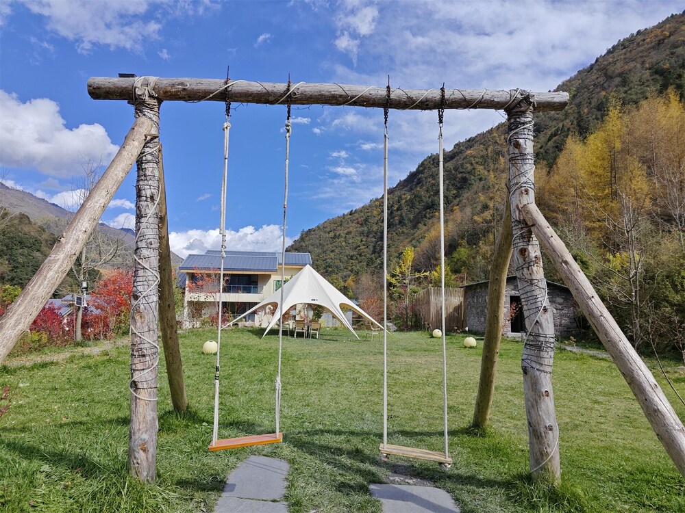 Summergarden Hotel
