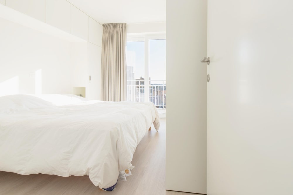 Apartment Close to the sea Wall of Mariakerke