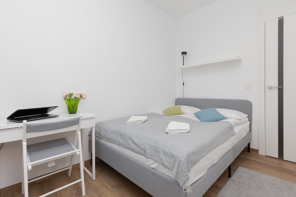 Warsaw Two-bedroom Apartment by Renters view 2