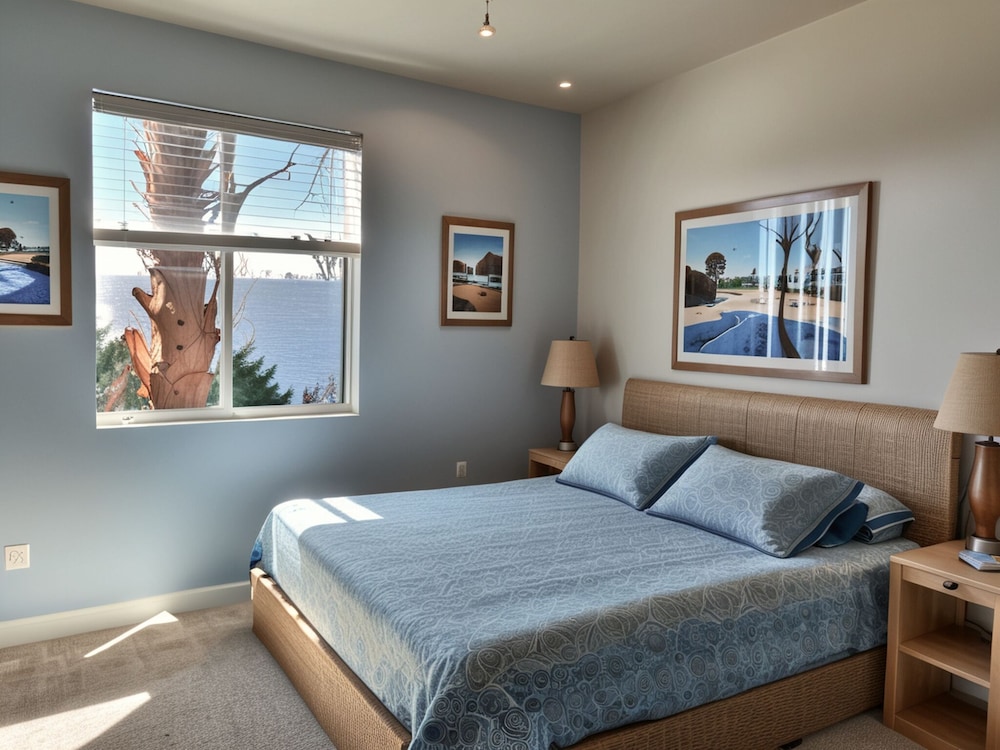 Modern Westwood Executive Suite - Image 3