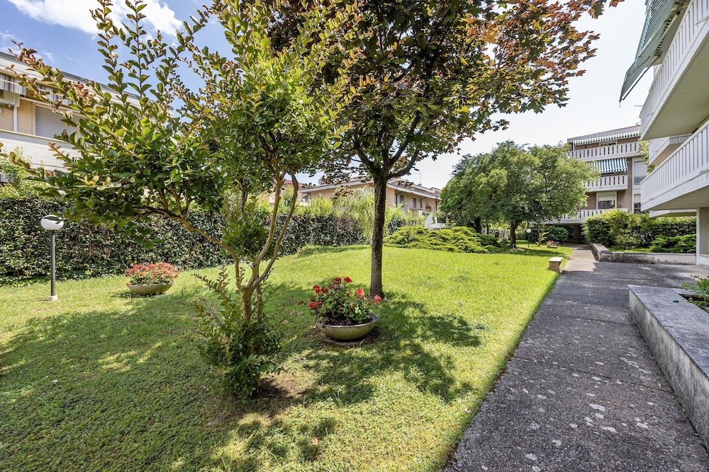Casa Arno 500m From Beach view 4