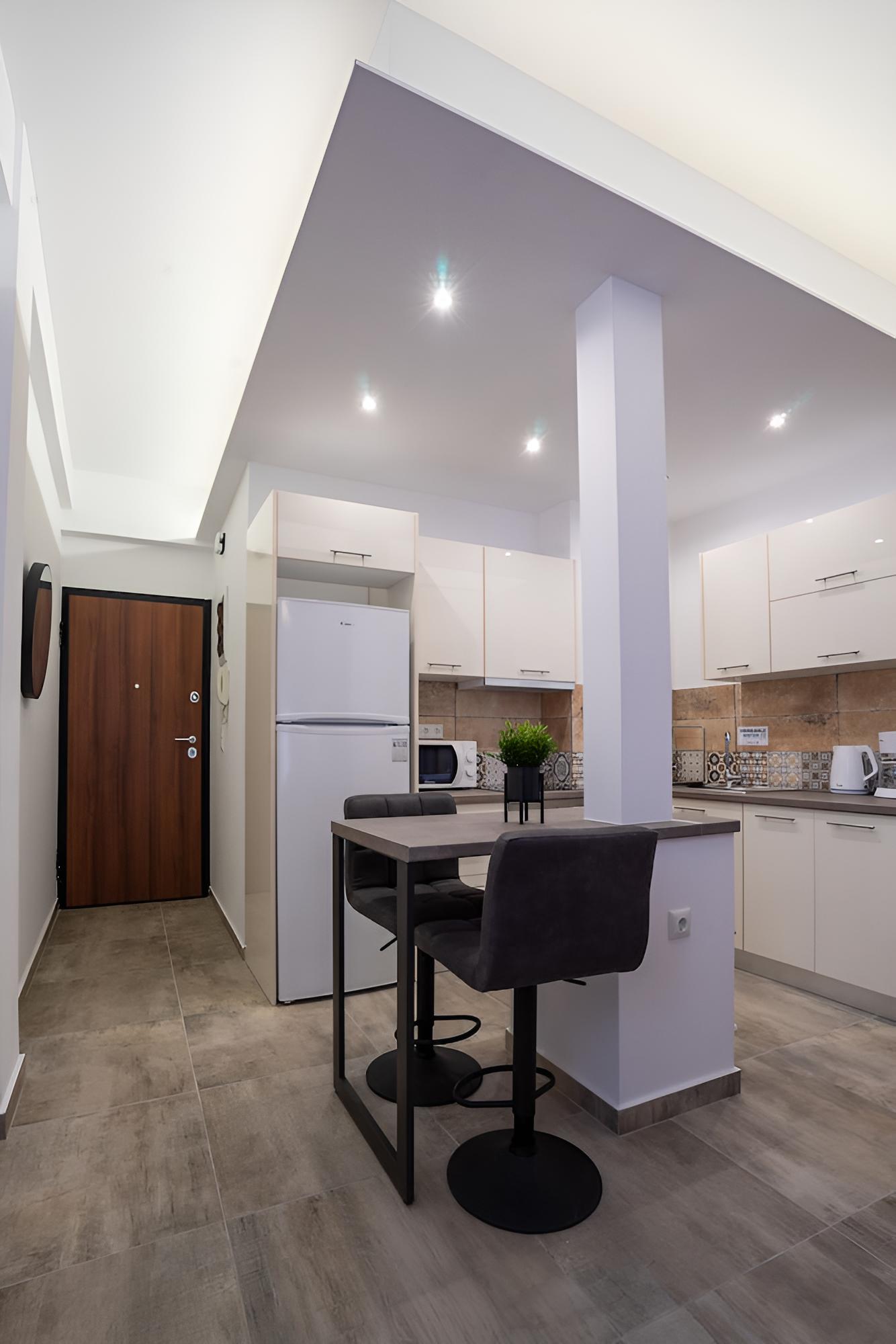 Black Pearl apt in Koukaki