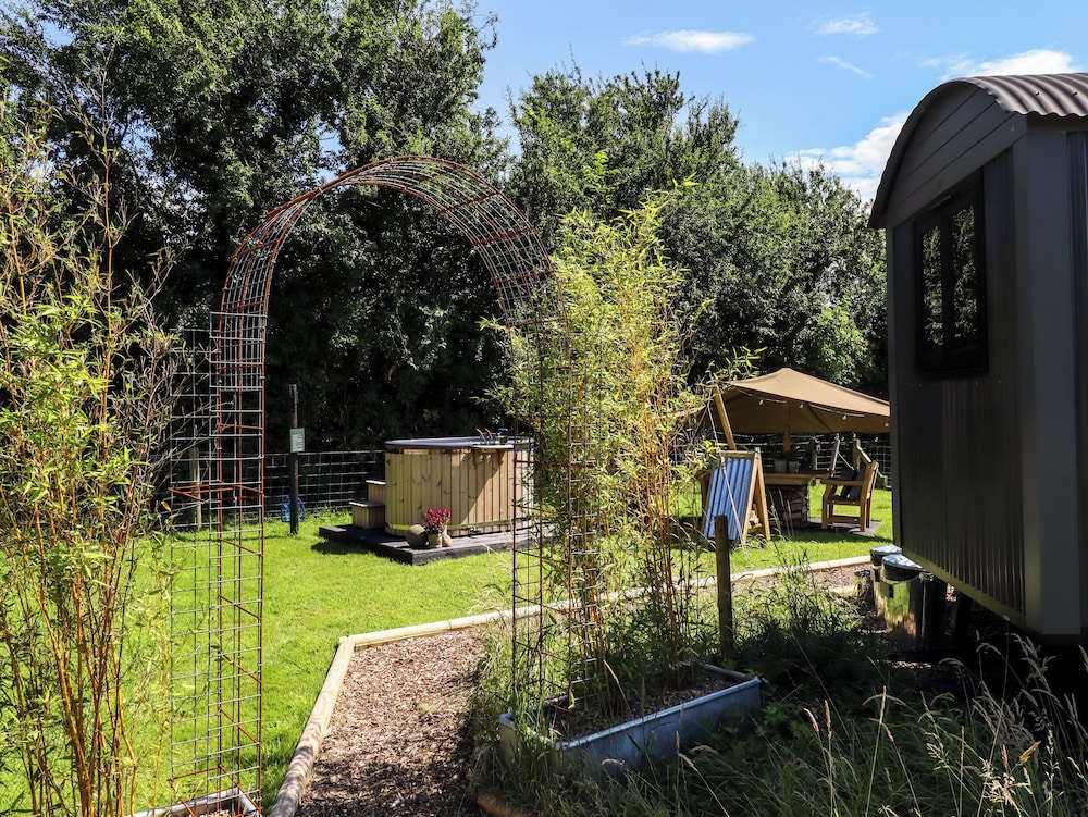 Limetree Luxury Glamping Southdown