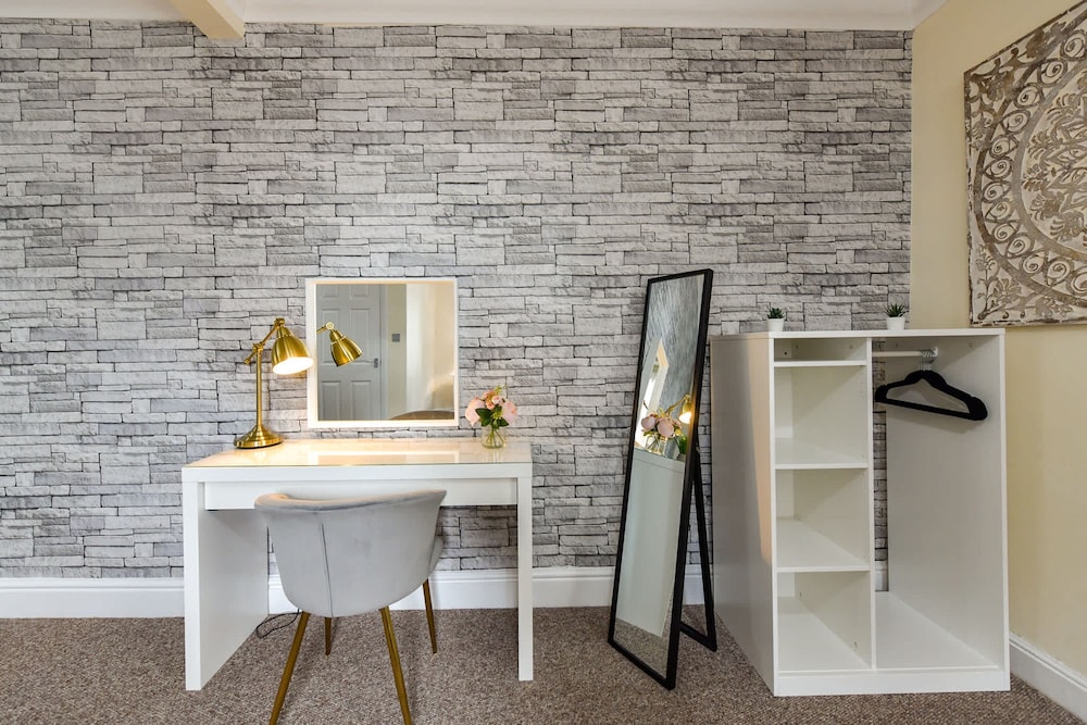 Host Stay Gerald Street