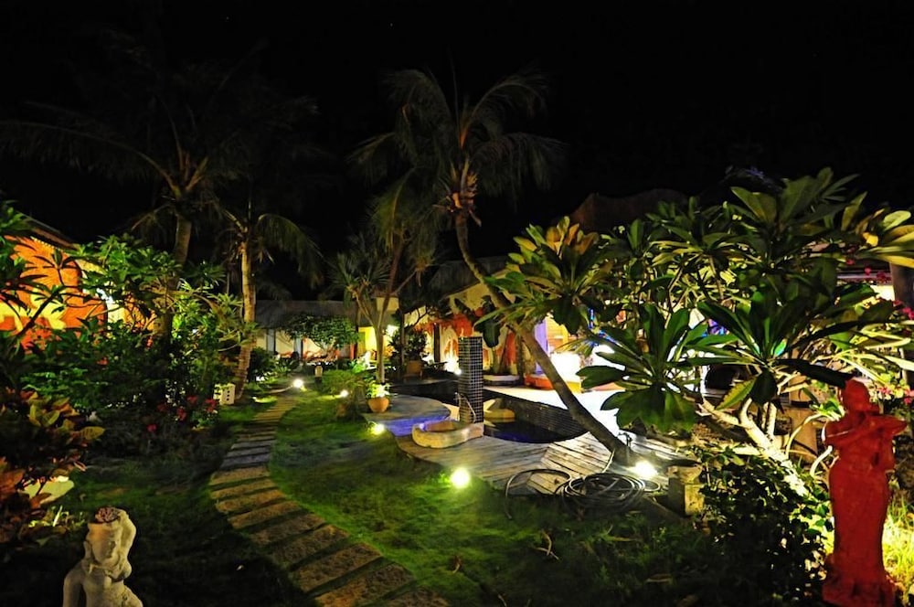 Kenting South Island Guesthouse