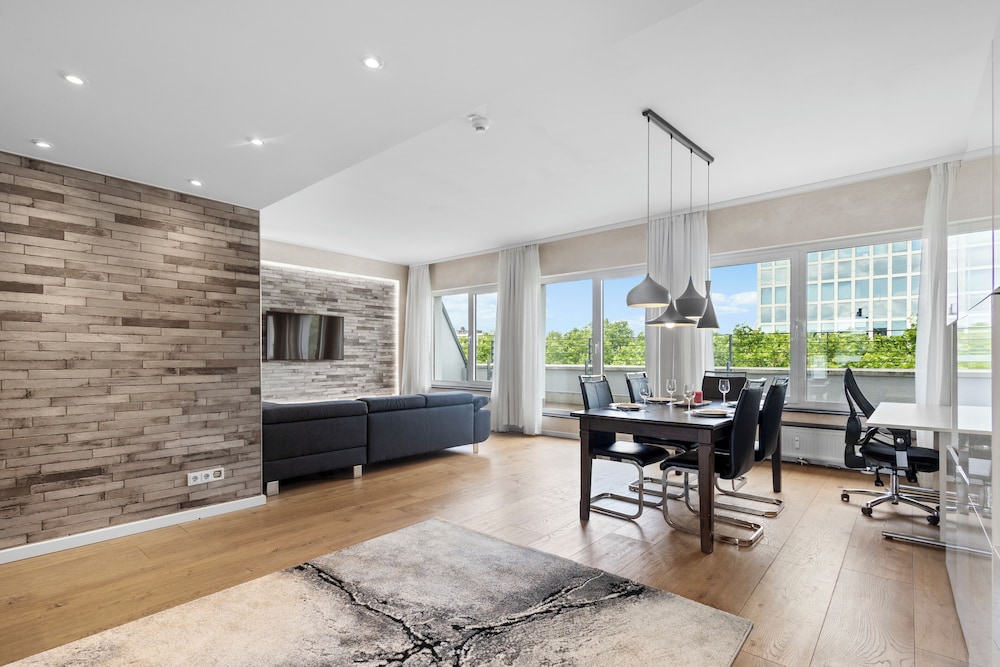 Domloge Lofts & Apartments