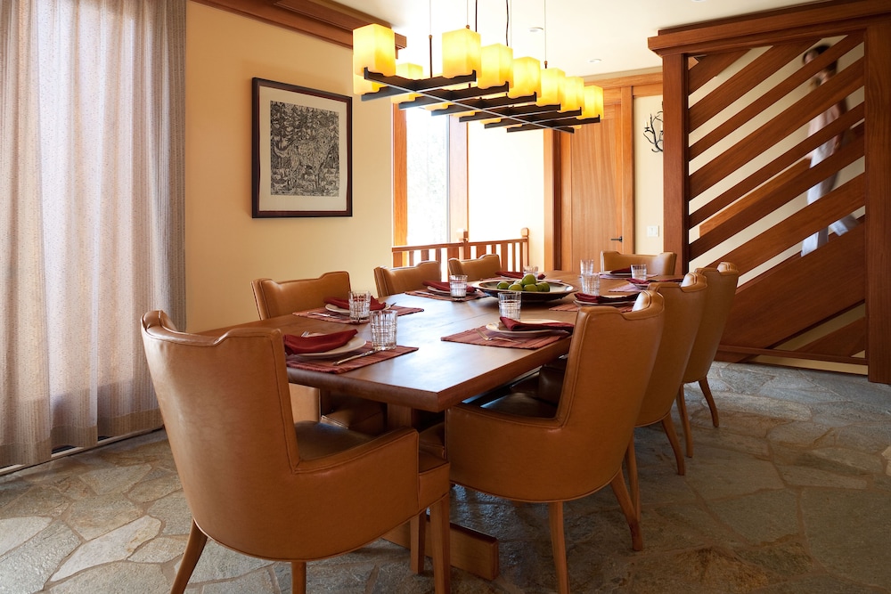 Obsidian Residence Club