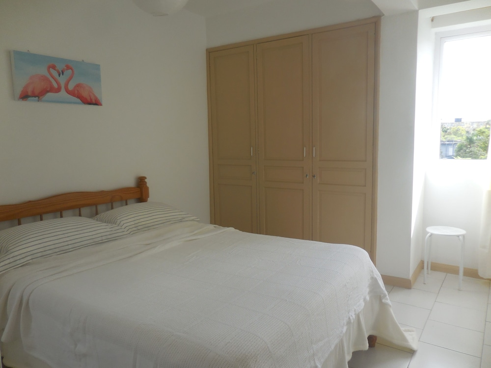 La Péninsule - Town Apartment in Curepipe 2 view 3