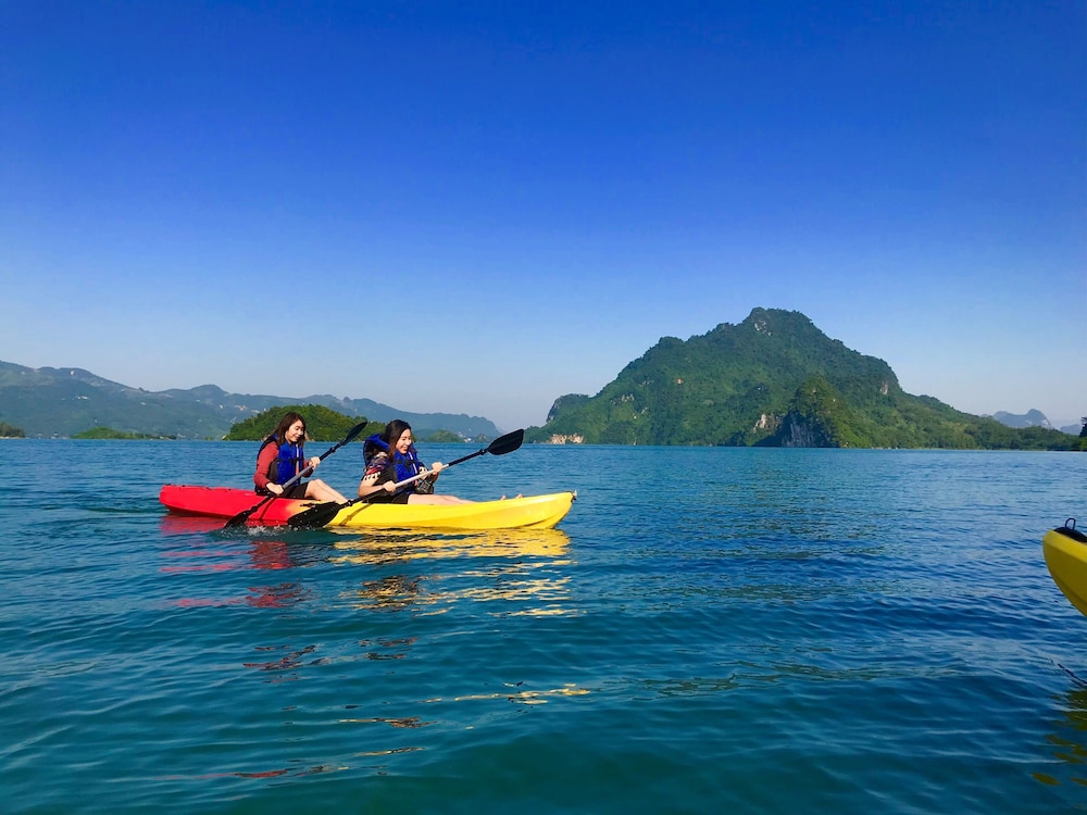Mai Chau Hideaway Lake Resort 22