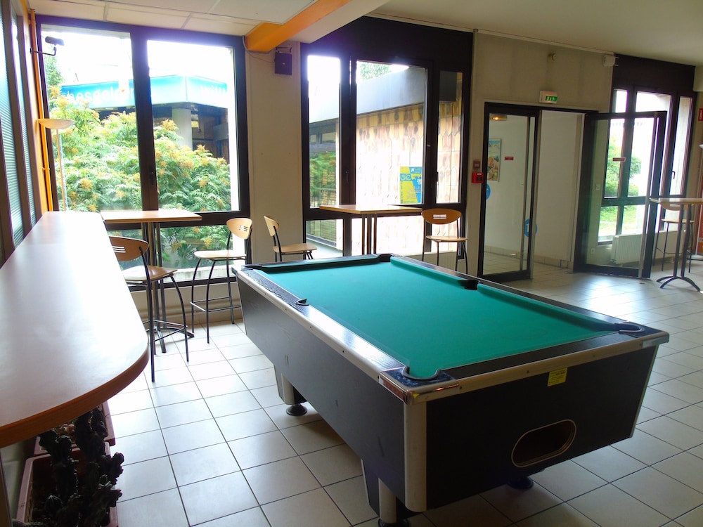 Cis De Champagne - Hostel, photo 11