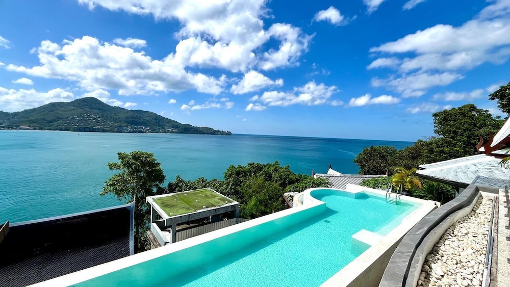 Luxury Seaview 6 Bedrooms With Infinity Pool Villa, Private Gym, Superfast Wifi
