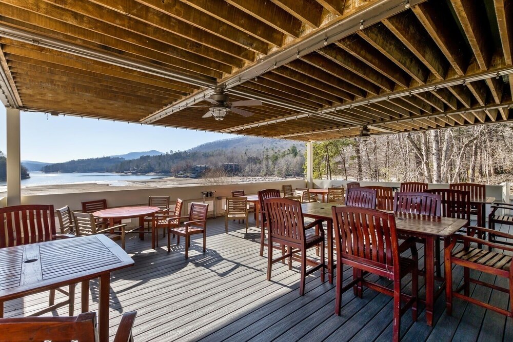 Rumbling Bald Resort-fairway Villa On Bald Mountain Lake-mountain Views 2 Bedroom Condo by Sunscape Property Management view 3