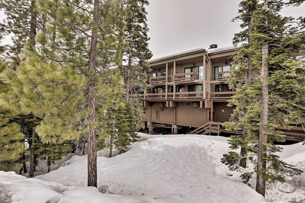 Lake Tahoe Vacations - Condo at Northstar Village - Base of Ski Resort! - Property Image 3