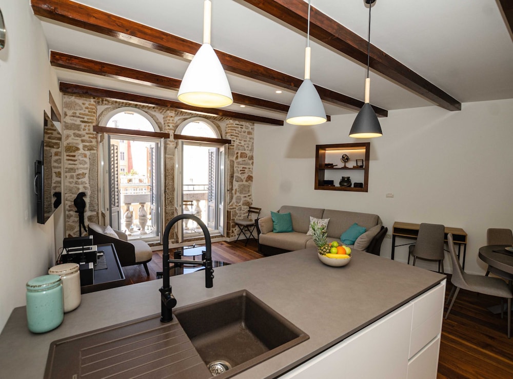 Luxury and Timeless Haven Apartment Rovinj