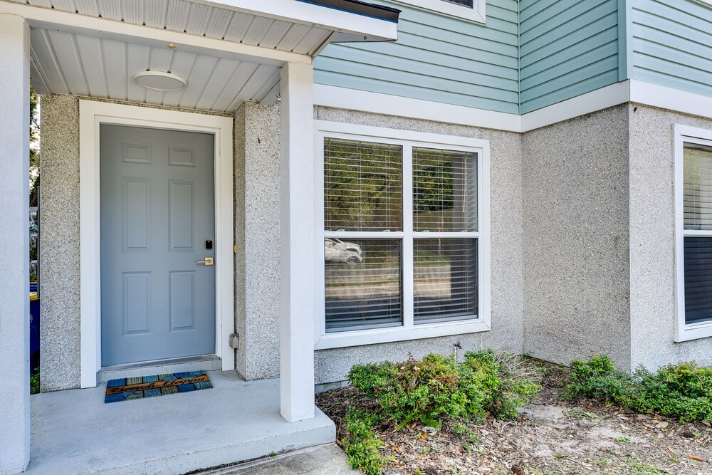 Fernandina Beach Paradise: Steps to Shore!