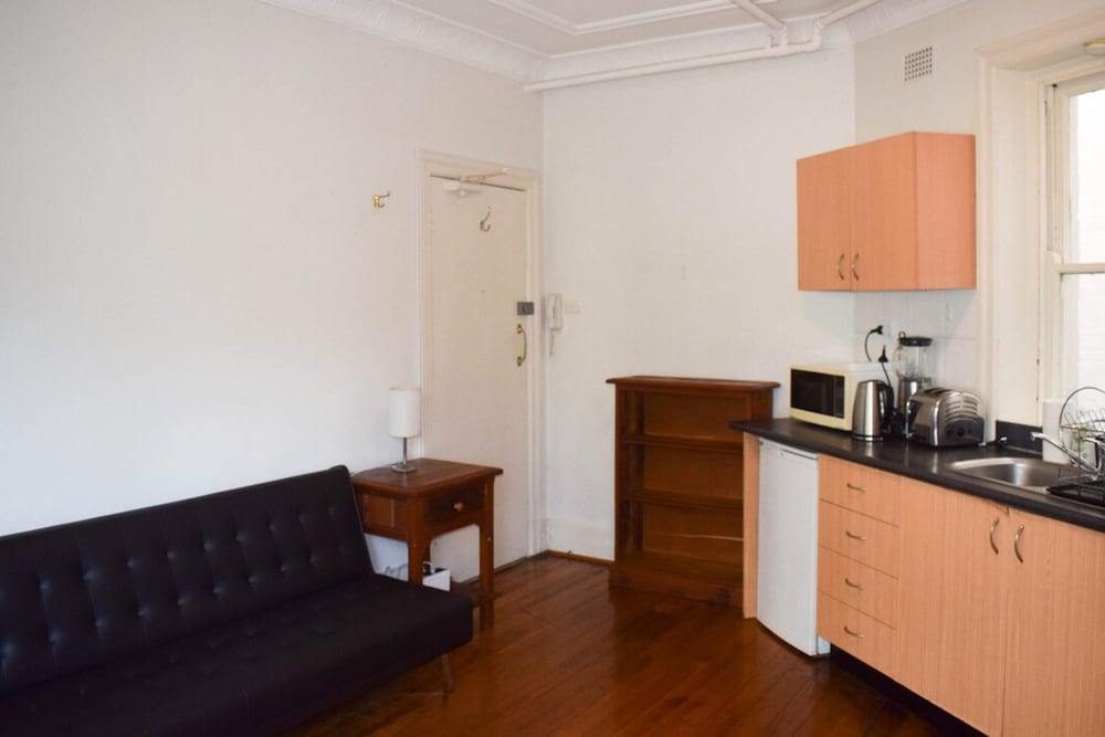 Incredible Location One Bedroom Apartment view 5