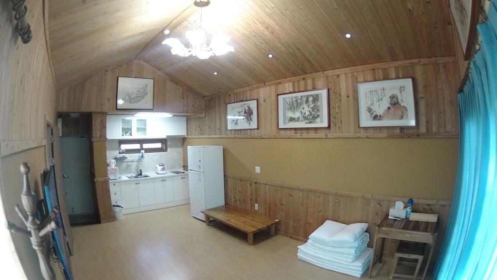 Memory In Jeju Pension