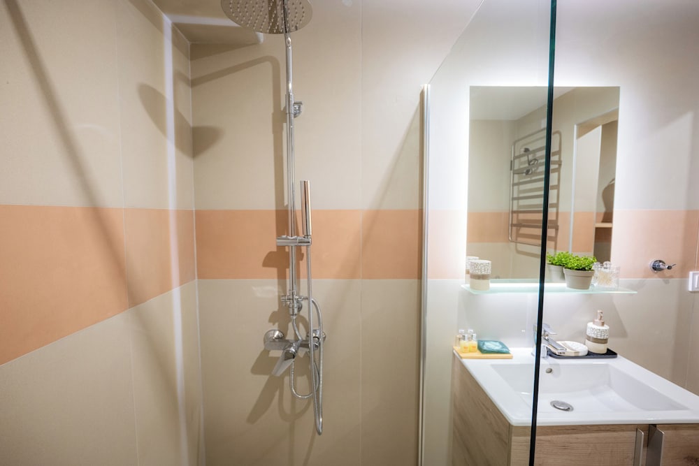 Vayas Residences Agora