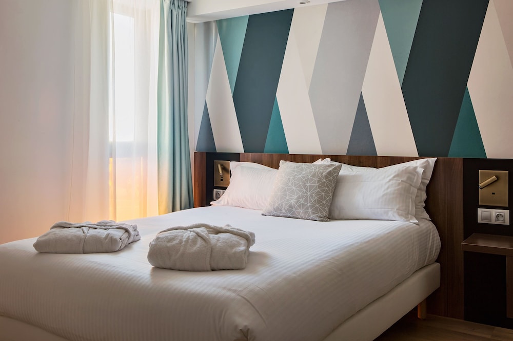 Vitrolles Vacations - Holiday Inn Marseille Airport, an IHG Hotel - Property Image 63