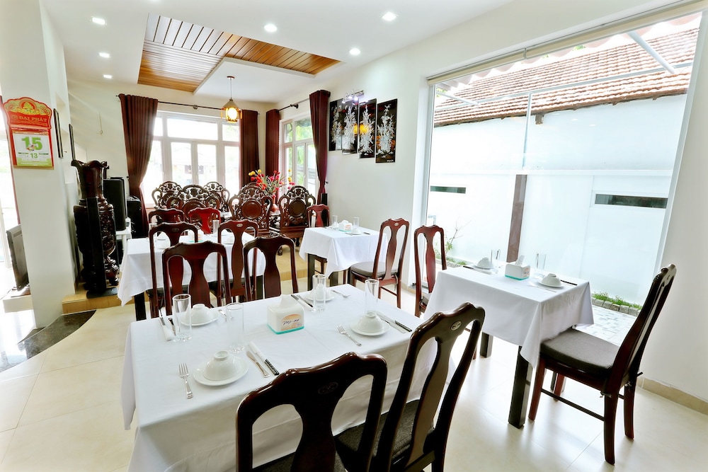 Well-To-Do Villa