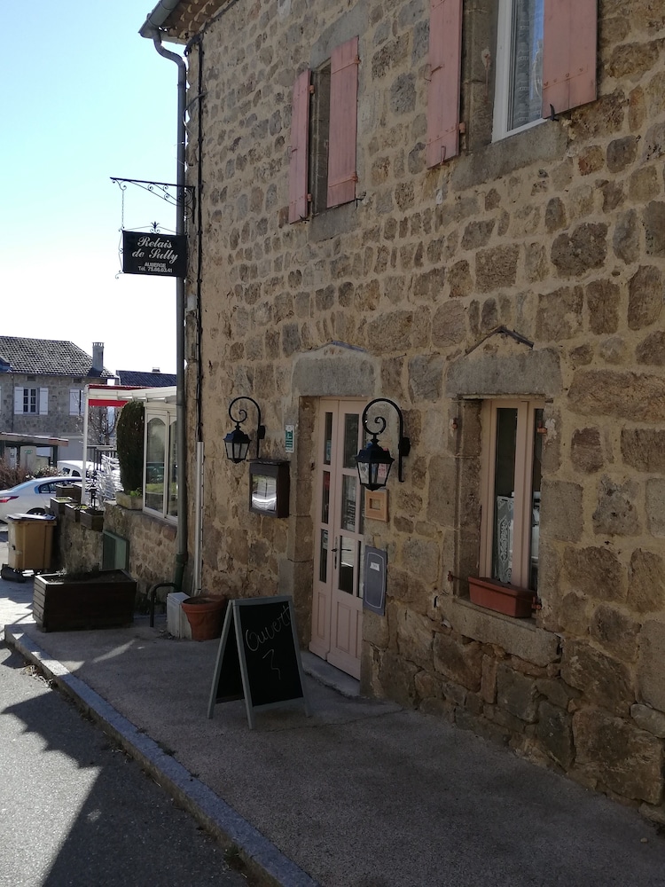 Le relais de Sully view 2