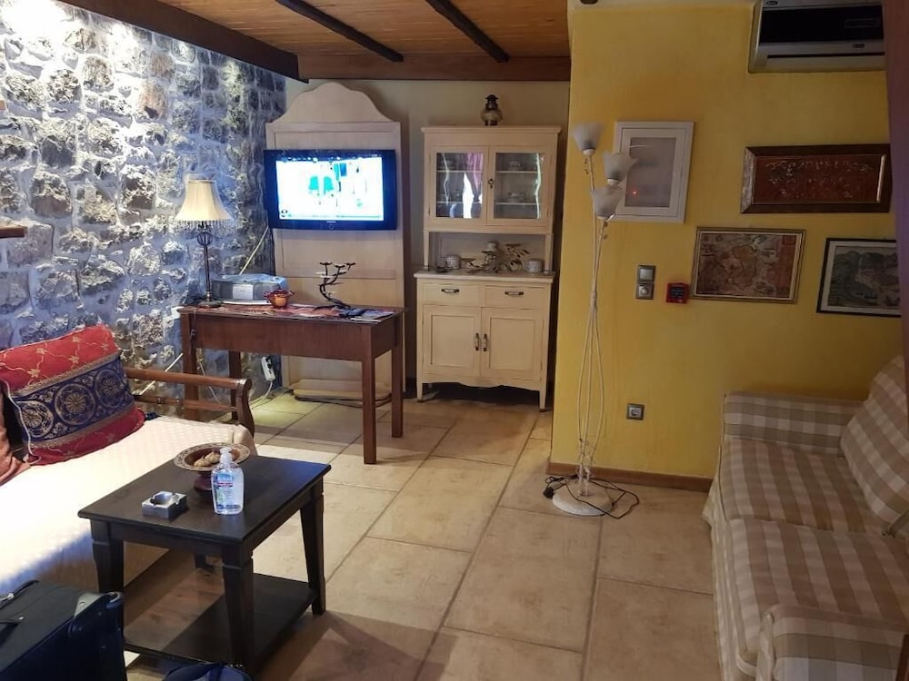 Aegean Bliss Residences Avgonima