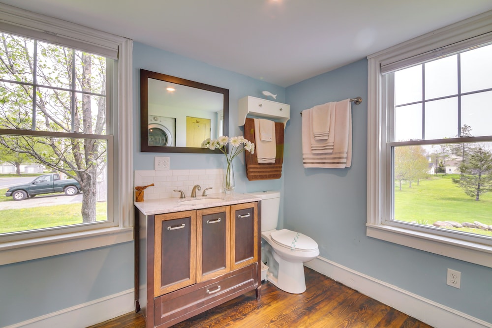 Rockland Home w/ Deck 5 Mins to Historic Downtown!, photo 18