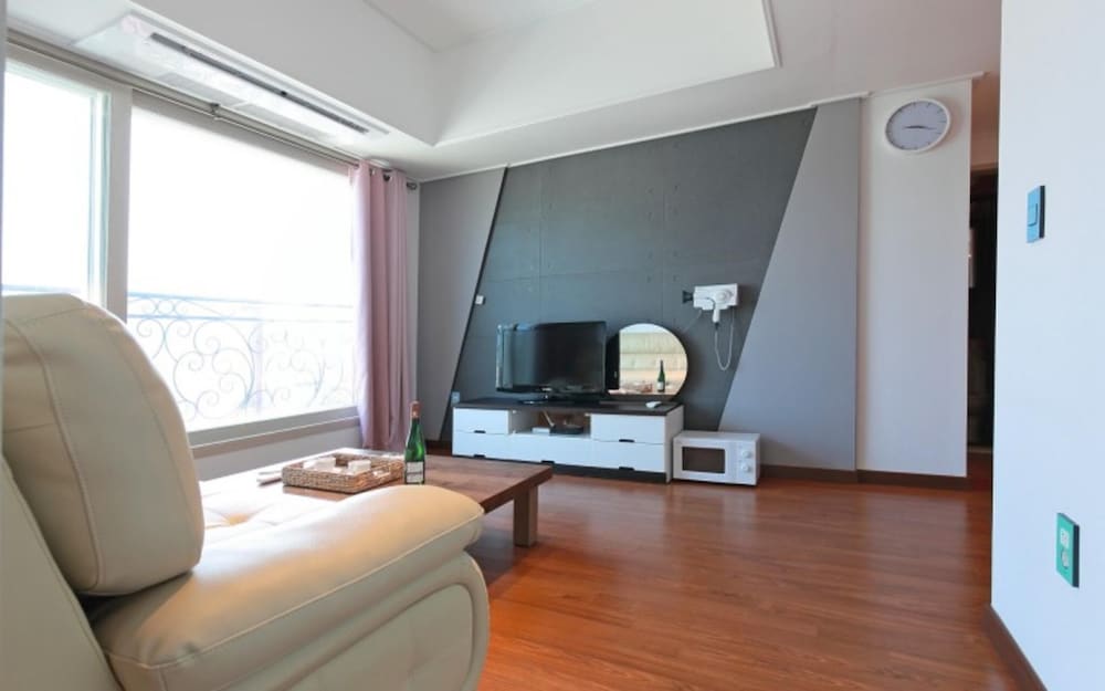 Pohang The 1 Resort