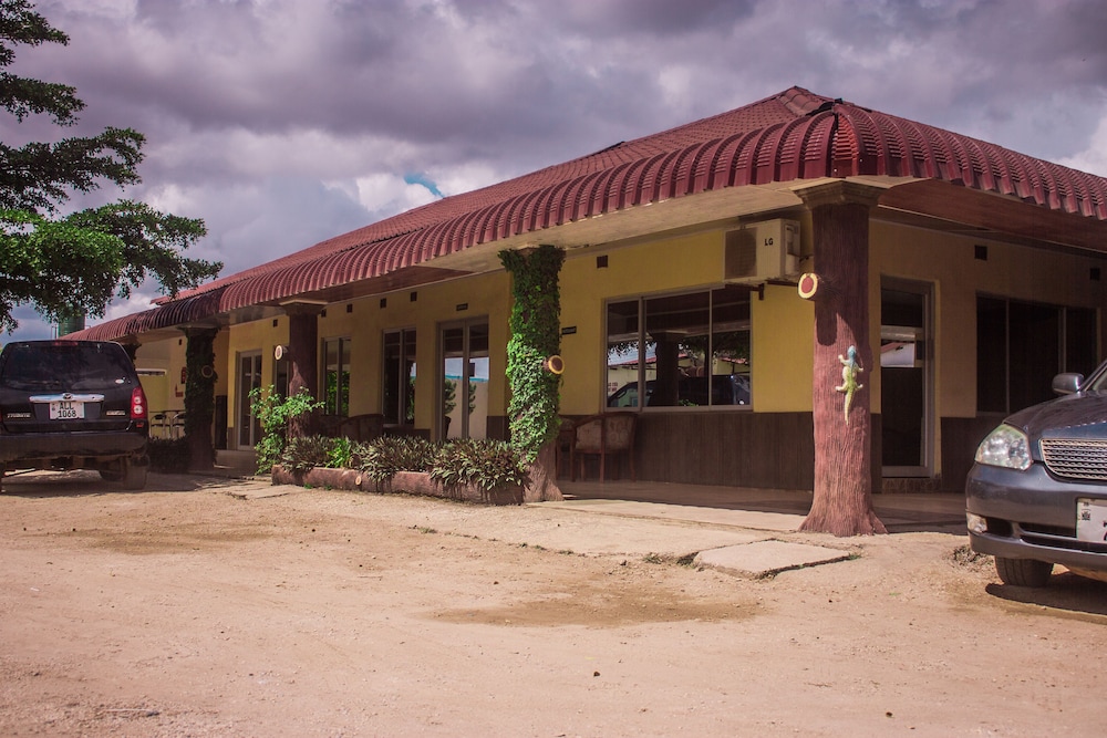 Kalabi Executive Lodge