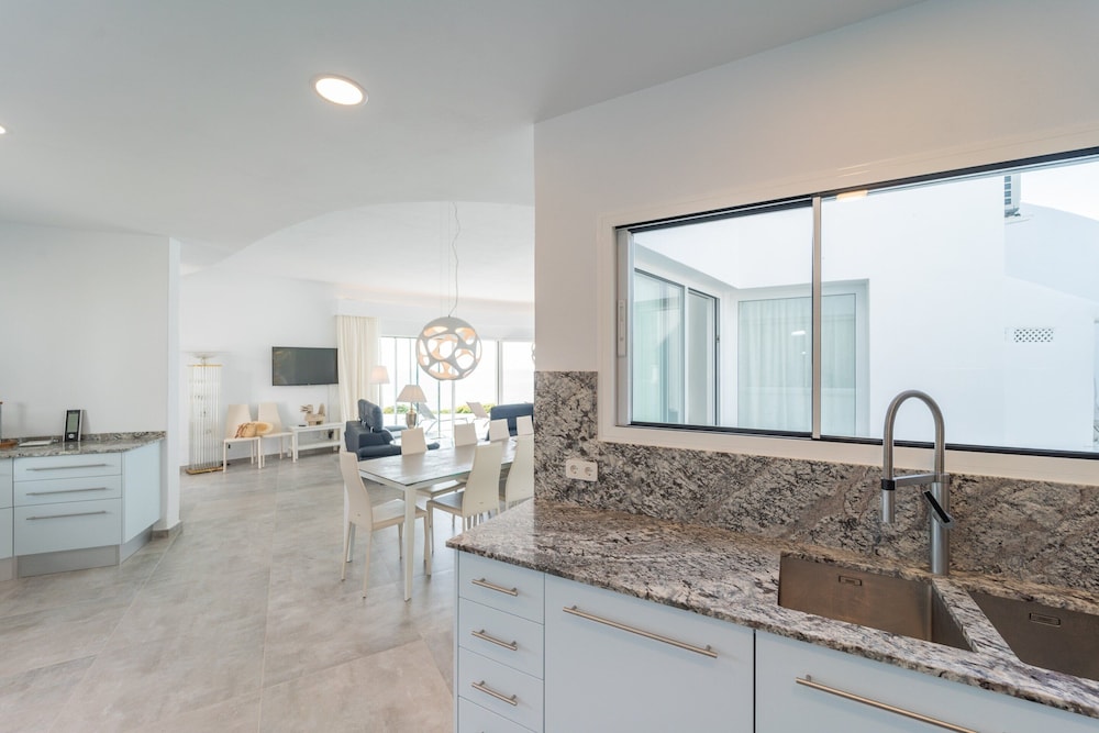 Villa Gaudina - Villa With Private Pool. Free Wifi