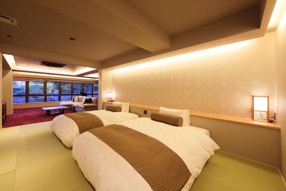 Narita Vacations - WAQOO Naritasanmonzen - Property Image 12
