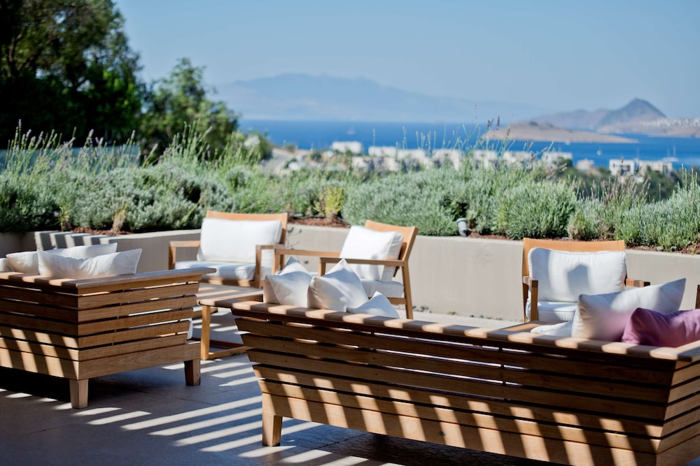 Ramada Resort by Wyndham Bodrum - Image 92